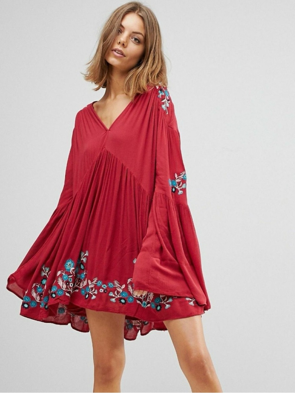 Free People Mini Flowy Floral Boho Red Embroidered V-Neck Dress Size Small